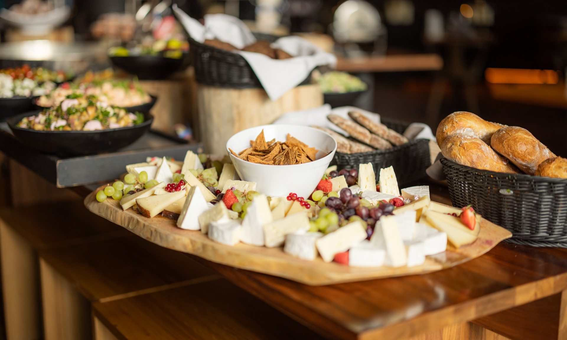 Vappubrunssi tarjoillaan ravintola Rakkaassa Rovaniemellä 1.5.2026.